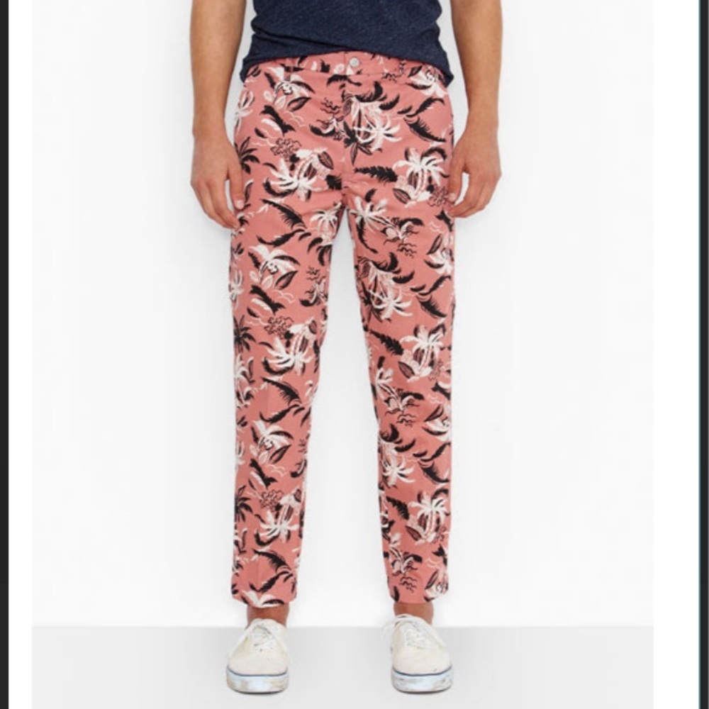 Levi’s Hawaiian Print Tapered Jeans
